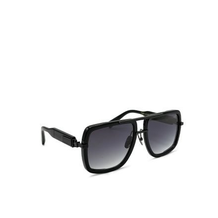 نظارة شمسية مربعة